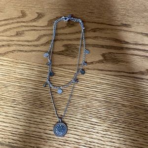 Two layered necklace